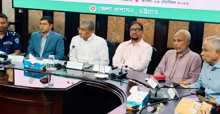 চট্টগ্রামে ফুটপাতের ব্যবসায়ীদের জন্য হচ্ছে নাইট মার্কেট