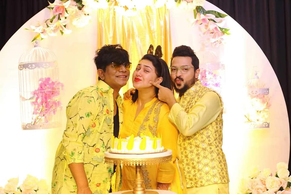 অপু বিশ্বাসের জন্মদিন 