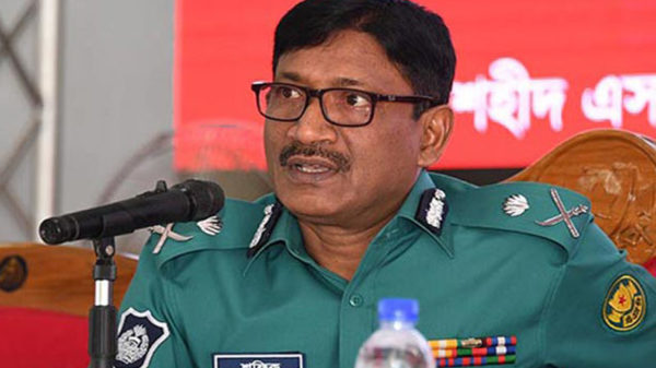 ‘সন্তানরা আরেকবার রাস্তায় নামলে কারও পিঠের চামড়া থাকবে না’