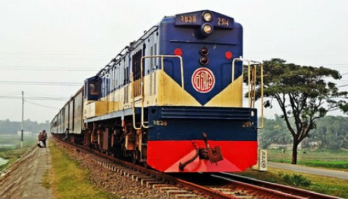 আজ থেকে পুরোদমে যাত্রী পরিবহনে ফিরছে রেল