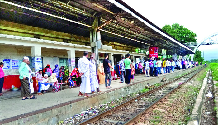 ১৩৭টি বন্ধ রেলস্টেশন চালুর উদ্যোগ
