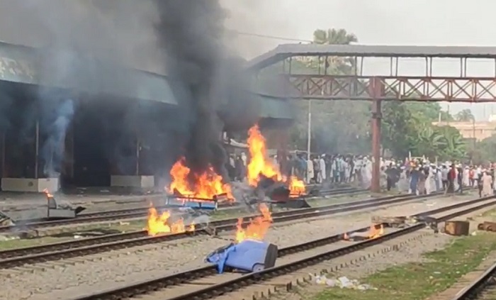 অনির্দিষ্টকালের জন্য ব্রাহ্মণবাড়িয়ায় কোনো ট্রেন থামবে না