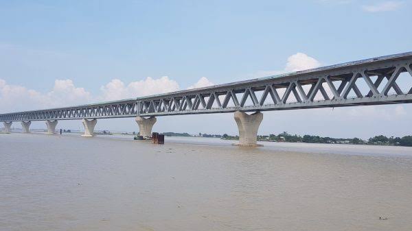 নকশায় জটিলতা, পদ্মা সেতুর রেললাইন সময়মতো হবে তো?