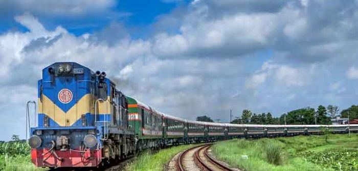 যাত্রীবাহী ট্রেন চলাচল অনিশ্চিত