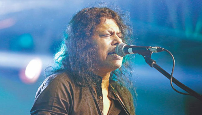 রকস্টার জেমসের জন্মদিন আজ