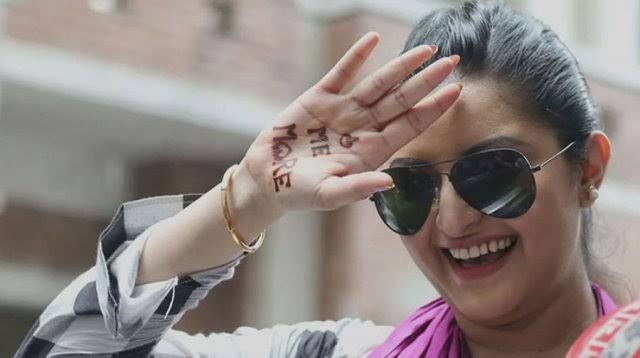 অশ্লীল ছবি ও ভিডিও সরাতে পরীকে লিগ্যাল নোটিশ