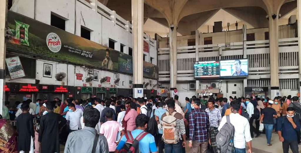 ১৮ ট্রেনের শিডিউল বাতিল, টিকিটের টাকা ফেরত