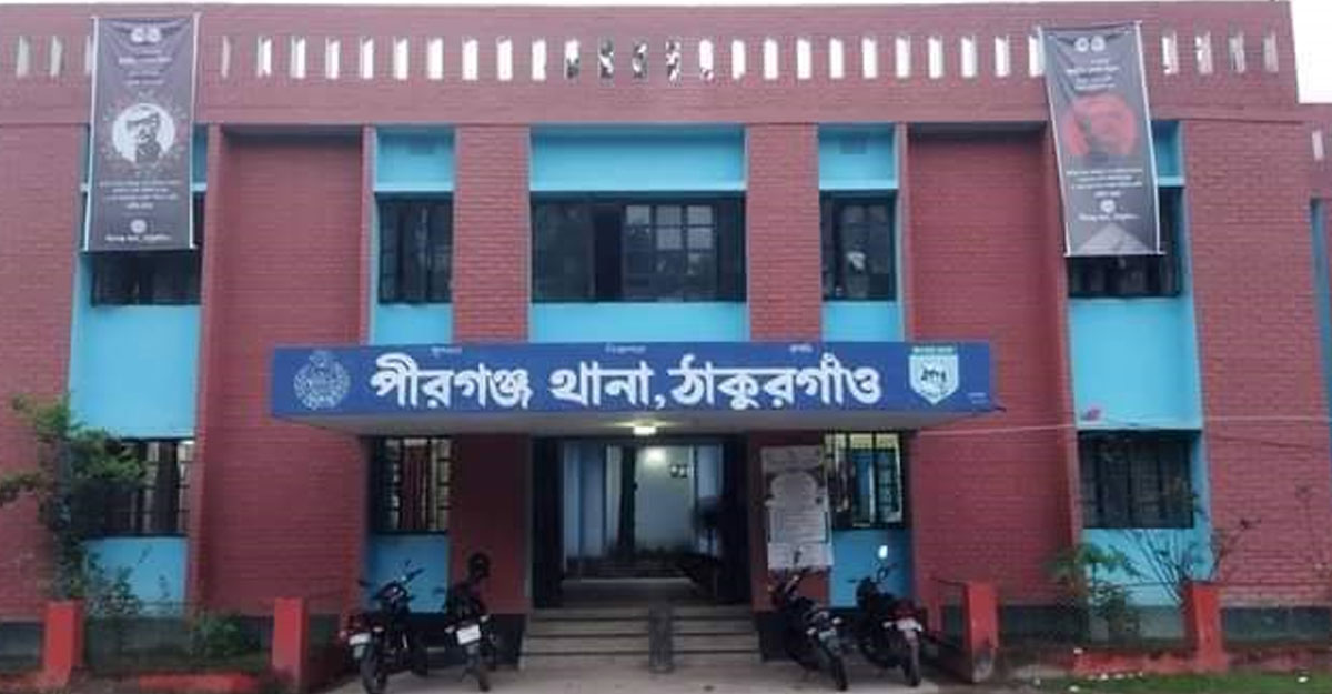 চার পুলিশ সদস্য আহতের ঘটনায় মামলা ৪০০ জনের নামে