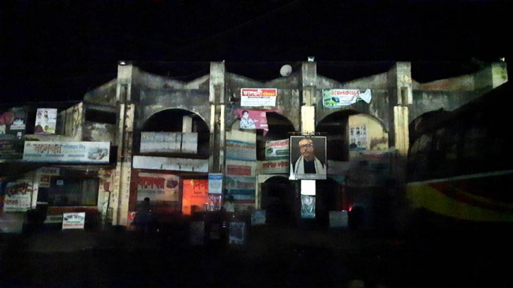 বকেয়া ১৭ লাখ টাকা বিল,বাস স্ট্যান্ডের বিদ্যুৎ সংযোগ বিচ্ছিন্ন