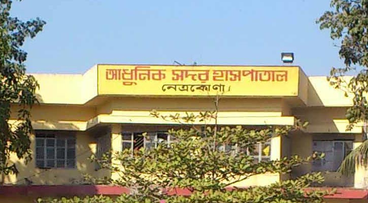 গাড়ি থেকে তুলে নিয়ে নারীকে ধর্ষণের অভিযোগ!