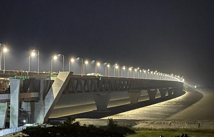 আজ সন্ধ্যায় জ্বলবে পদ্মা সেতুর সব বাতি