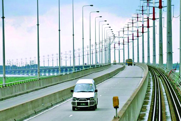 বঙ্গবন্ধু সেতু: নির্মাণব্যয়ের চেয়ে ৩ হাজার ৩৯০ কোটি টাকা বেশি টোল আদায়