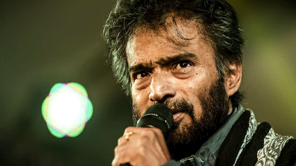 সোশ্যাল মিডিয়া হচ্ছে অশিক্ষিতদের চায়ের দোকানের আড্ডাখানা