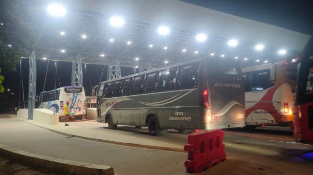 পদ্মা সেতু বদলেছে যোগাযোগ ব্যবস্থা, দক্ষিণের রুটে বাড়ছে বাস