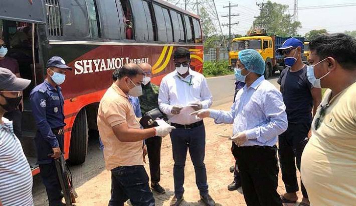 অতিরিক্ত ভাড়া নেওয়ায় শ্যামলী পরিবহনকে জরিমানা