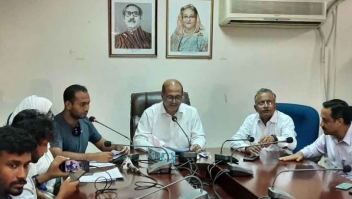 অংশীজনের অভিযোগ-পরামর্শ আমলে নেয় না রেলওয়ে