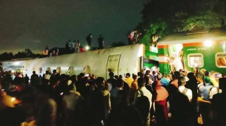 মিটারগেজ লাইন দিয়ে ট্রেন চলাচল শুরু, তদন্ত কমিটি গঠন
