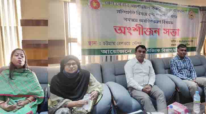 যাত্রীদের সহযোগিতা ছাড়া রেলের টিকেট কালোবাজারি নিয়ন্ত্রন হবে না