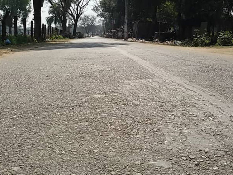 ৩.৭৭ কিলোমিটার সড়ক উন্নয়নে ১০ বছর!