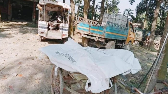 ধামরাইয়ে বাসচাপায় নিহত পোশাকশ্রমিক দম্পতি