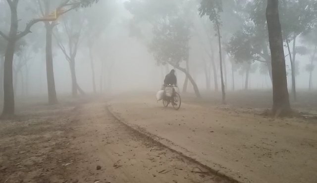 কনকন শীতে দেশের উত্তর জনপদ