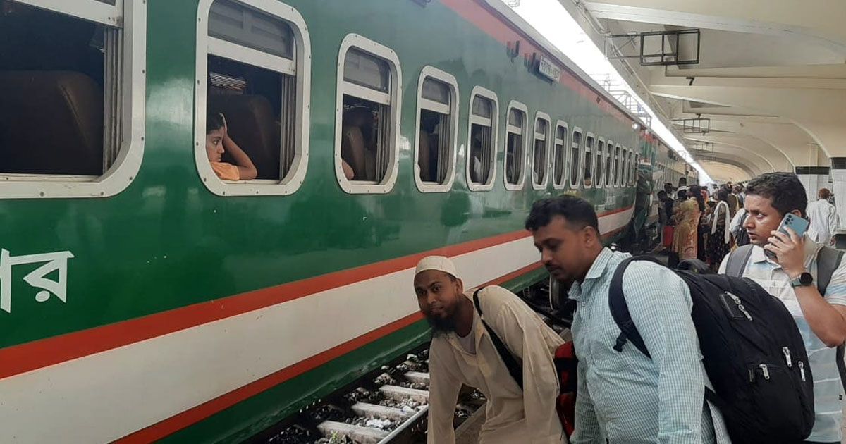 ১০ দিন আগের রেলের টিকিট মিলবে ১ এপ্রিল থেকে