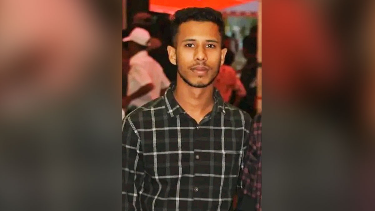 মোটরসাইকেল কিনে না দেওয়ায় গায়ে পেট্রোল ঢেলে কলেজ শিক্ষার্থীর আত্মহত্যা