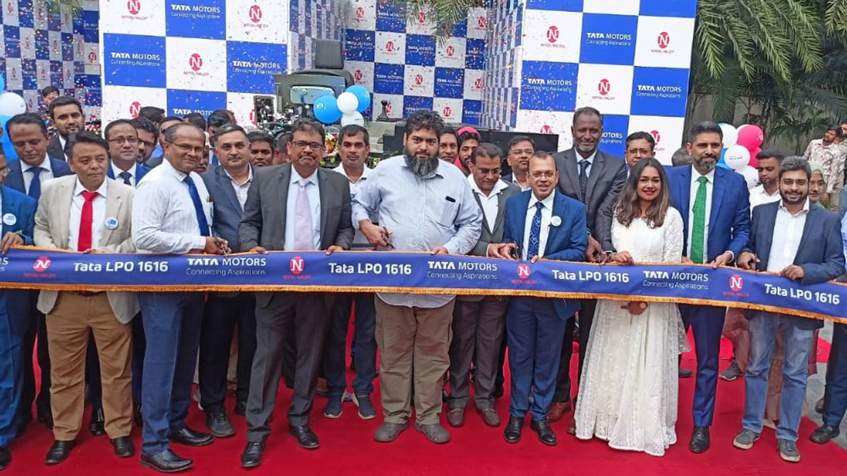 টাটা মটরসের এলপিও ১৬১৬ বাস চেসিস উদ্বোধন
