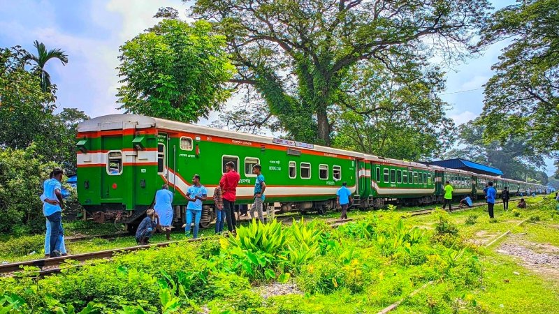 কাঞ্চন কমিউটার বন্ধ, পঞ্চগড় যাবে রামসাগর এক্সপ্রেস
