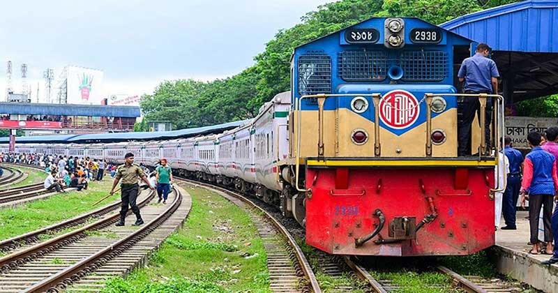 আগামীকাল ঢাকায় ছাত্রসমাবেশ-সুধী সমাবেশ ঘিরে ১০টি বিশেষ ট্রেন