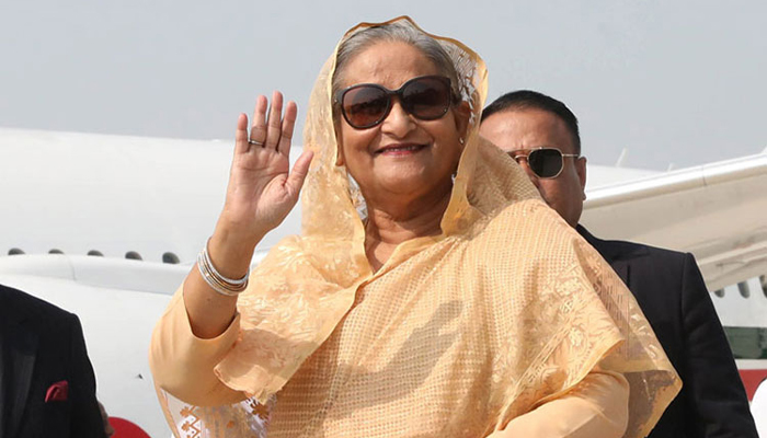 প্রধানমন্ত্রী ঢাকা পৌঁছাবেন দুপুরে