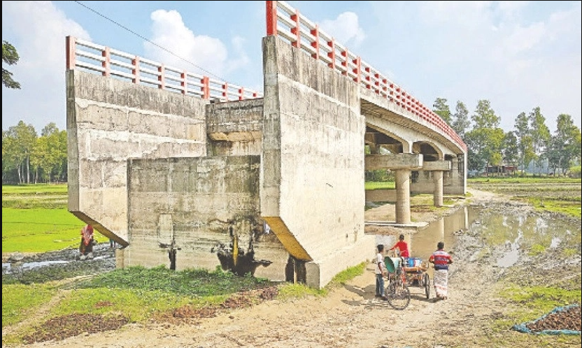 নেই সংযোগ সড়ক, অকেজো ২ কোটি টাকার সেতু