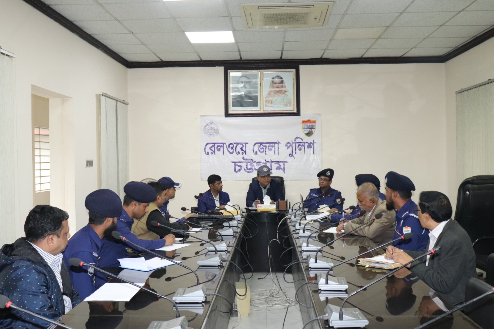 রেলওয়ে জেলার আইনশৃঙ্খলা সমুন্নত রাখতে দক্ষতার সঙ্গে কাজ করতে হবে