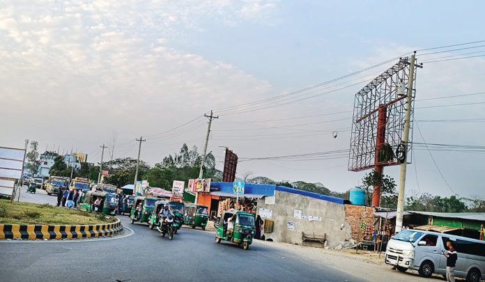 বঙ্গবন্ধু টানেল সড়কের জায়গা দখলে প্রতিযোগিতা
