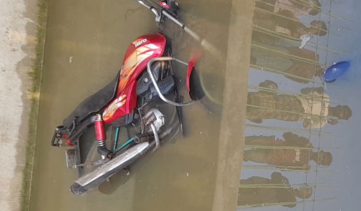 সাতক্ষীরায় নির্মাণাধীন সেতু থেকে পড়ে নিহত ২