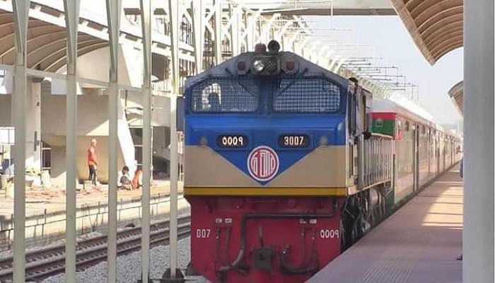 চট্টগ্রাম-কক্সবাজার রুট: দুই সপ্তাহের জন্য ফের চালু হচ্ছে বিশেষ ট্রেন
