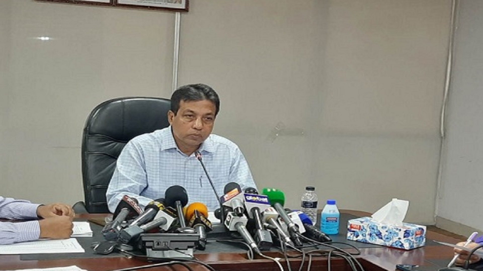 বিআরটিএর সদ্য বিদায়ী চেয়ারম্যান নুর মোহাম্মদ মজুমদার সচিব হলেন