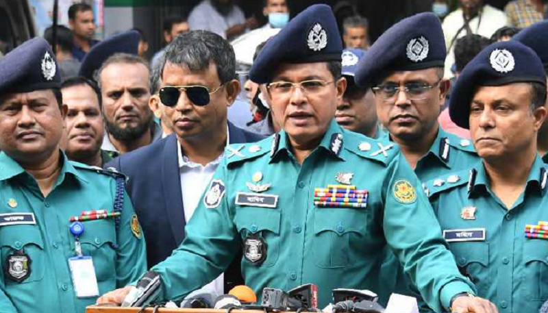 কোটা আন্দোলনকারীরা আইনশৃঙ্খলা ভঙ্গ করলে শক্ত হাতে দমন: ডিএমপি কমিশনার