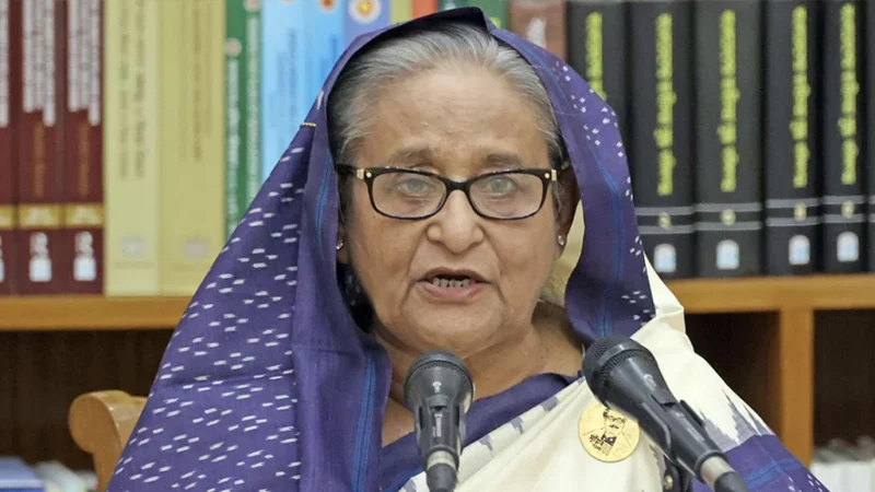 এখন নাশকতা করছে সন্ত্রাসীরা, শক্ত হাতে দমন করুন: প্রধানমন্ত্রী