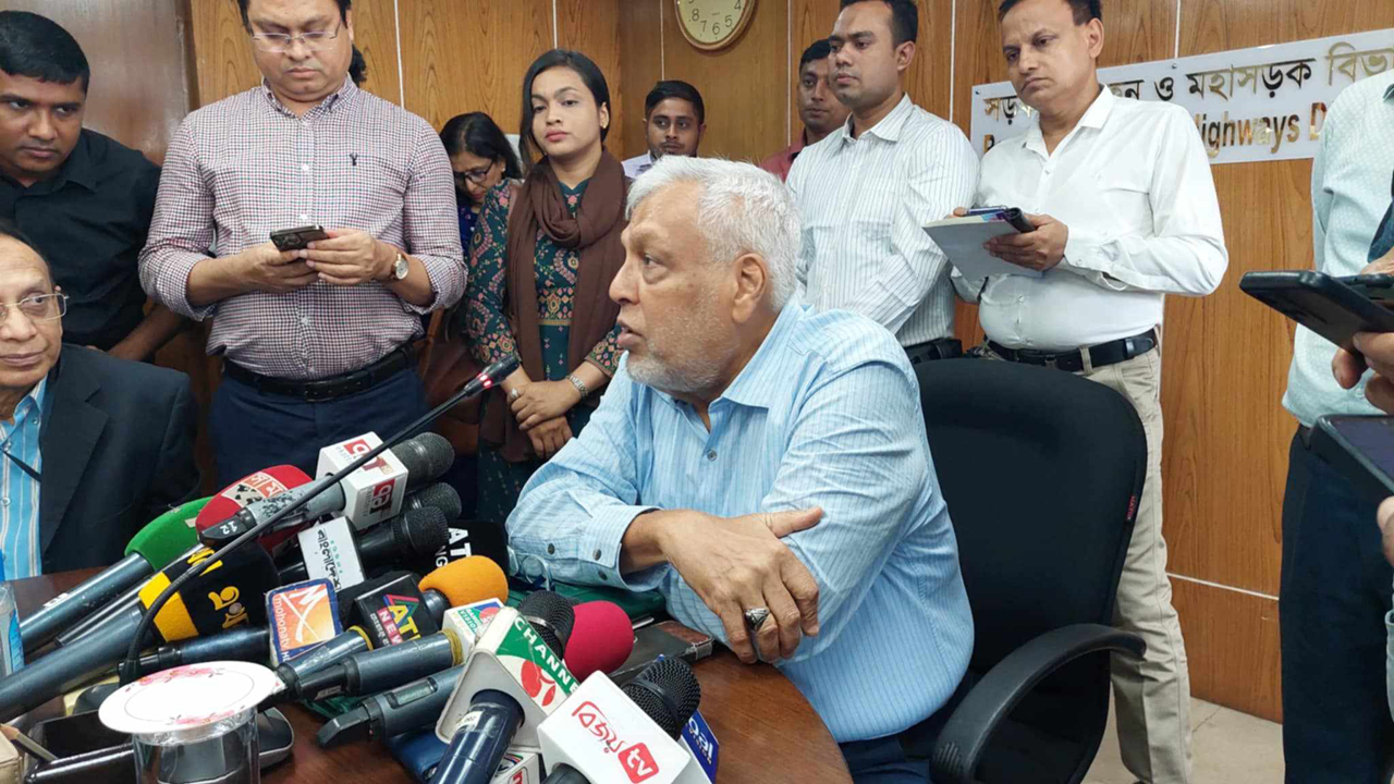 সড়ক বিভাগের কেউ চাঁদাবাজিতে জড়িত থাকলে সঙ্গে সঙ্গে ব্যবস্থা : সড়ক উপদেষ্টা