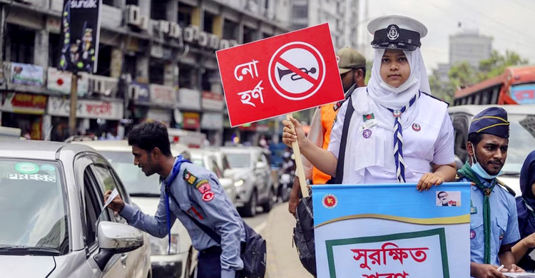 সড়কে শব্দ দূষণ, শ্রবণশক্তি হারানোর ঝুঁকিতে দেড় কোটি মানুষ!