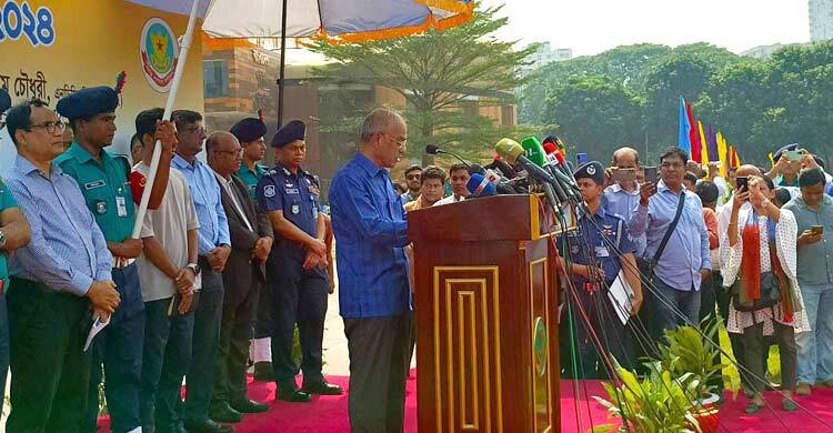 ঢাকার ট্রাফিক ব্যবস্থায় যুক্ত করা হলো শিক্ষার্থীদের