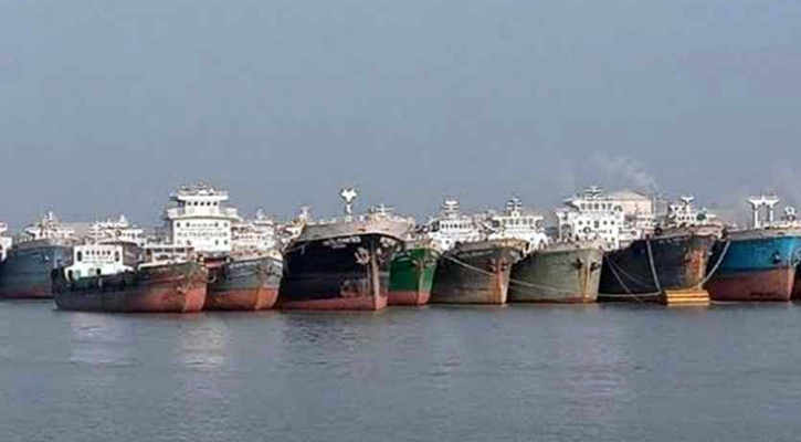 মোংলায় জাহাজ থেকে গম-সার-কয়লা খালাস ব্যাহত