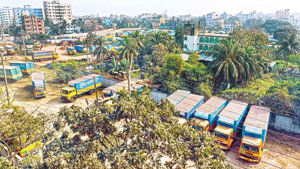 চট্টগ্রাম বন্দরে অবৈধ টার্মিনাল: আ.লীগের দখলমুক্ত হয়ে বিএনপি নেতার কব্জায়