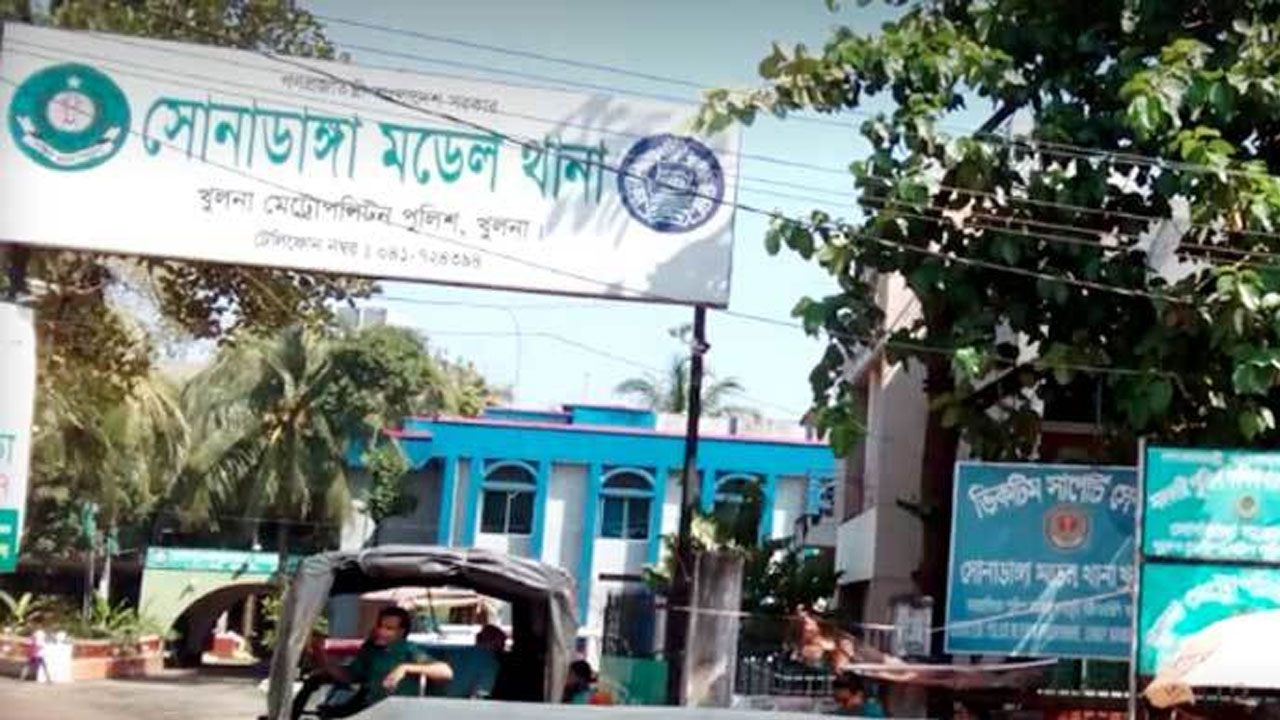 ১২ কিলোমিটার ধাওয়া করে ট্রাকসহ ২ ডাকাতকে আটক করল পুলিশ