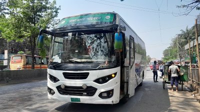 প্রতিযোগিতার চাপে পিছিয়ে ‘ঢাকা নগর পরিবহন’