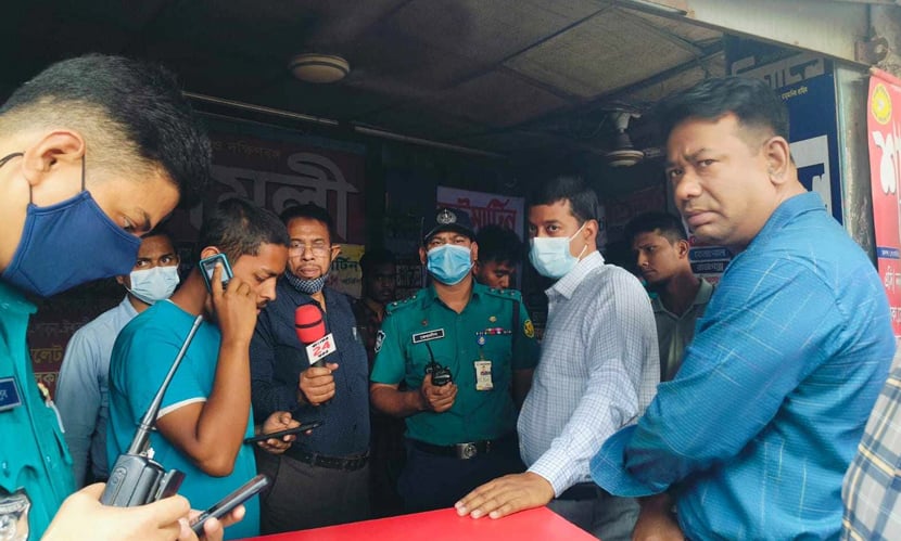 বিআরটিএ অভিযান: অতিরিক্ত ভাড়া আদায়ে জরিমানা