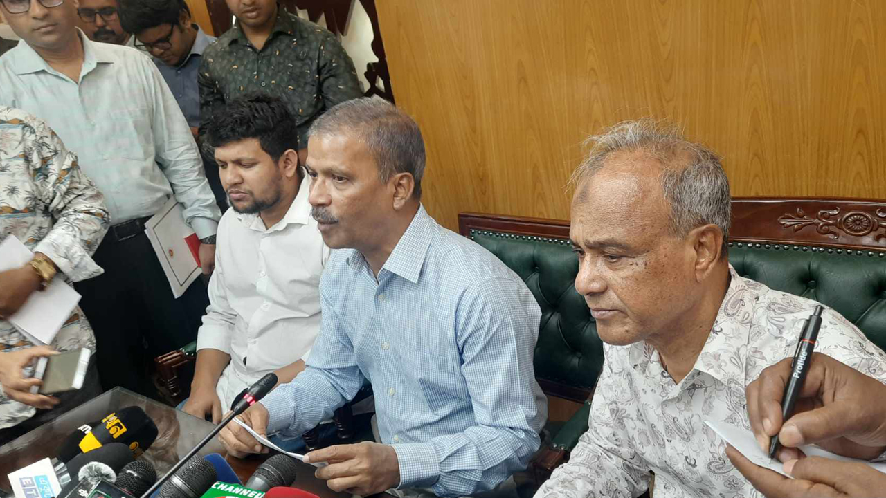 ৯০ দিনের মধ্যে ধর্ষণের বিচার করতে হবে: আইন উপদেষ্টা