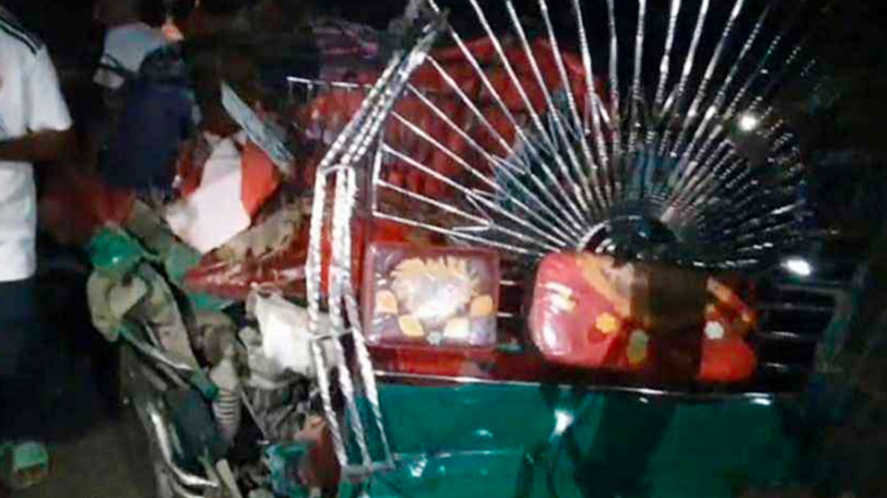 ময়মনসিংহে বাস-অটোরিকশা সংঘর্ষে নিহতদের পরিচয় মিলেছে