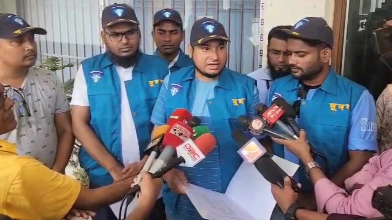ঢাকা-চট্টগ্রামসহ সারাদেশে ৩৫ বিআরটিএ অফিসে দুদকের হানা